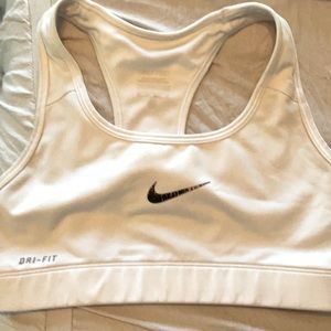 NIKE Dri-Fit Sports Bra